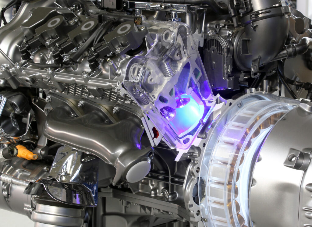 V6　ハイブリッド　エンジン